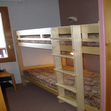 Apartment Les Arolles - 1800, For 4 People *